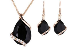 Ezing Women Crystal Pendant Gold Plated Chain Necklace Earring Jewelry Set