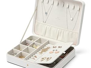Vlando Travel Jewelry Case for Women - Portable Leather Jewelry Organizer Box for Necklace Earrings Ring Bracelet - Gifts for Teen